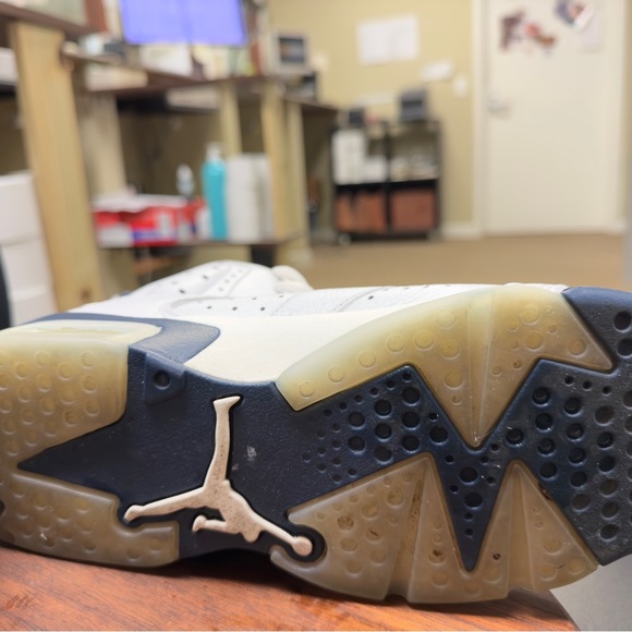Air Jordan 6 retro " midnight navy" 2022 White/Blue Baskettball Shoe - Picture 12 of 13